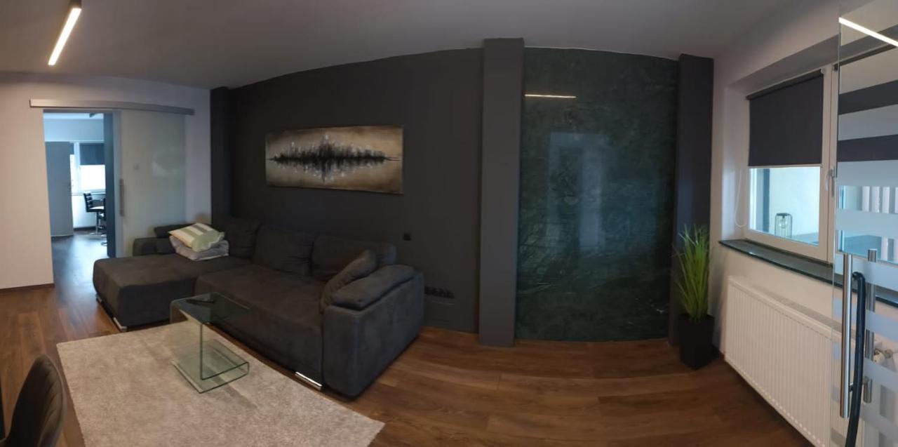 New Apartment Apartament Modern Recent Construit Modern Ujepitesu Tarsashazi Lakresz 密古雷休治 外观 照片